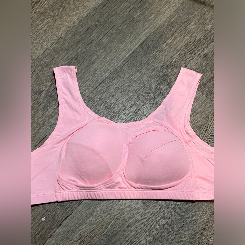 New pink bra